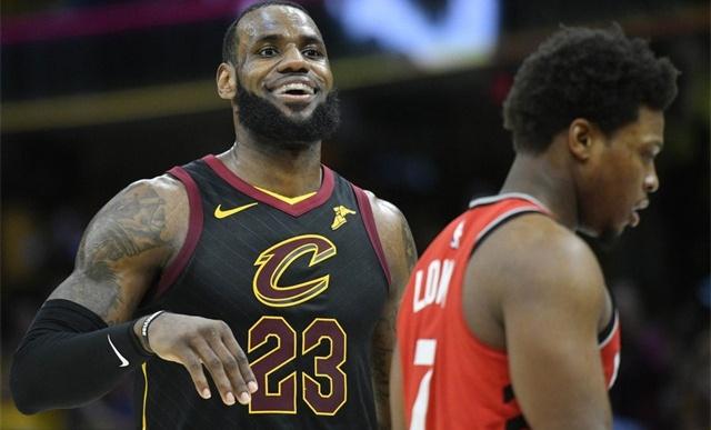  莫布利24+10骑士大胜猛龙  