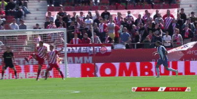  特鲁瓦补时绝杀，惊险拿下保级关键战役