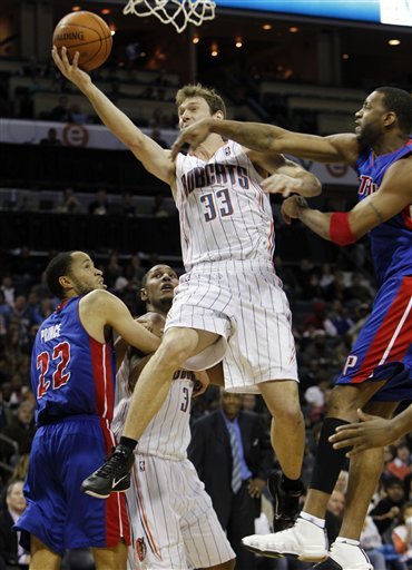  沙尔克零四终迎首胜终结漫长连败尴尬纪录