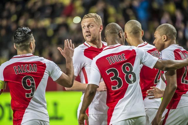  斯特拉斯堡防守稳固，法甲铁血之师零封对手